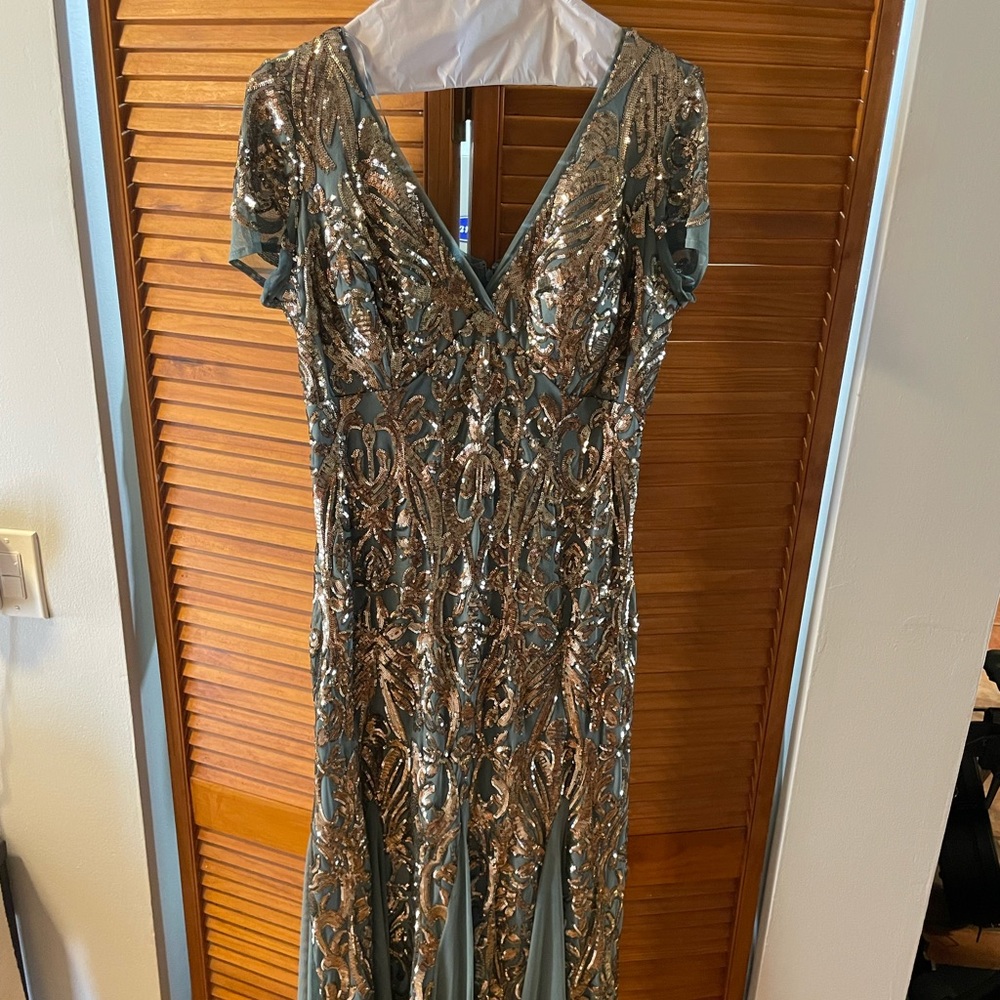 RM Richards embellished sequin dress. Style 5515. Color Slate. Size 14.